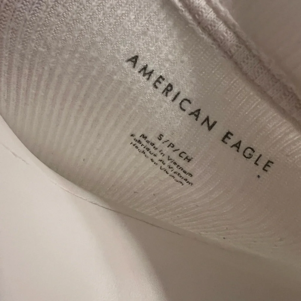 American Eagle Outfitters size small